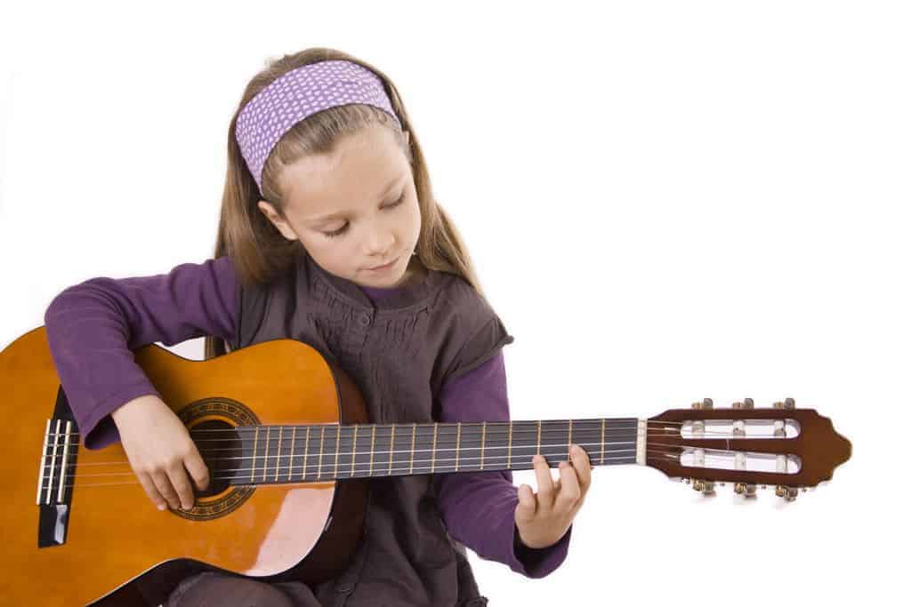 learn-to-play-guitar-in-Clearwater