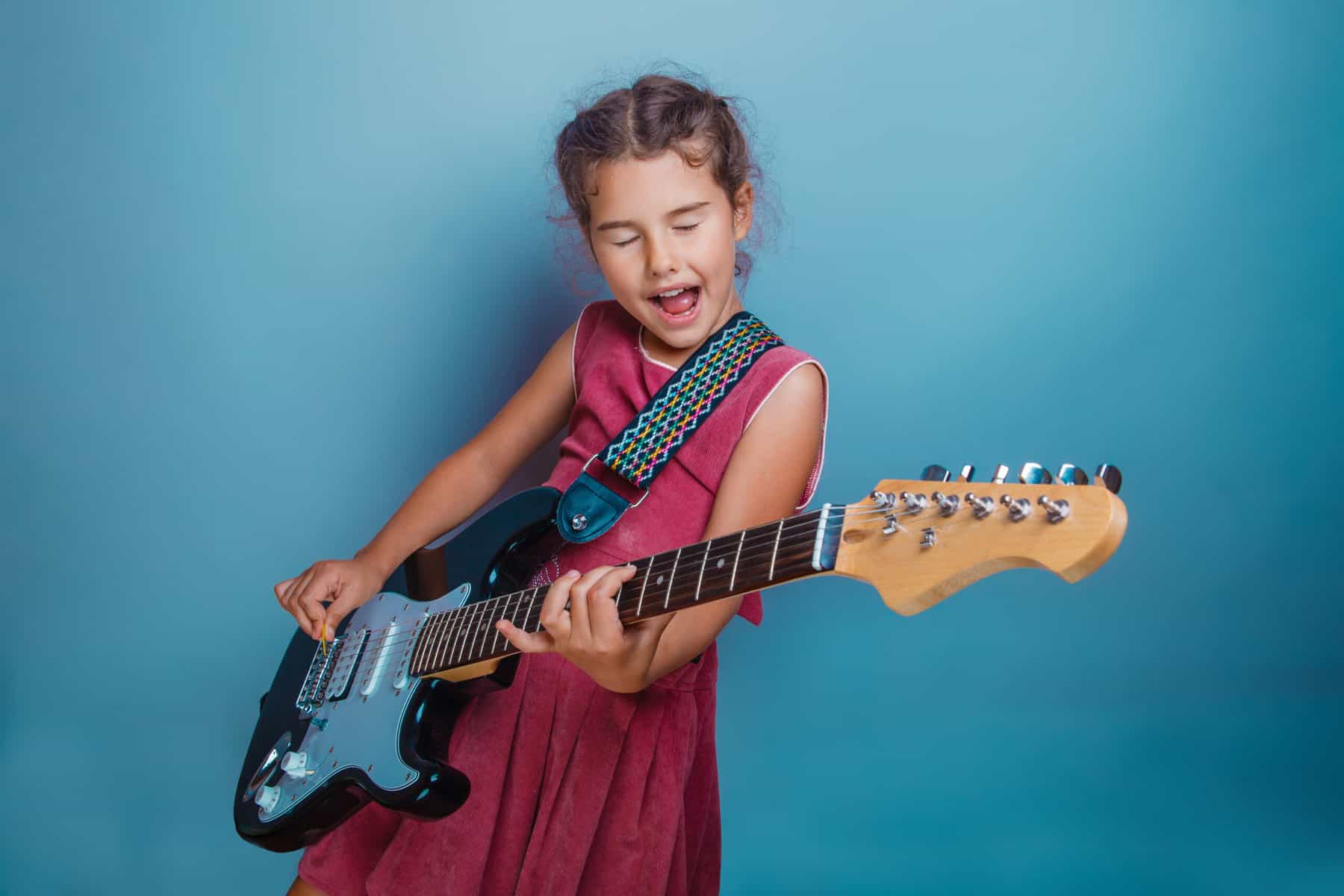 kids-electric-guitar-and-singing-in-north-port